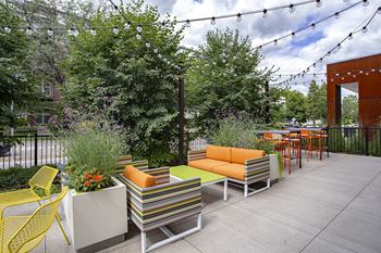 Amazing outdoor sitting area